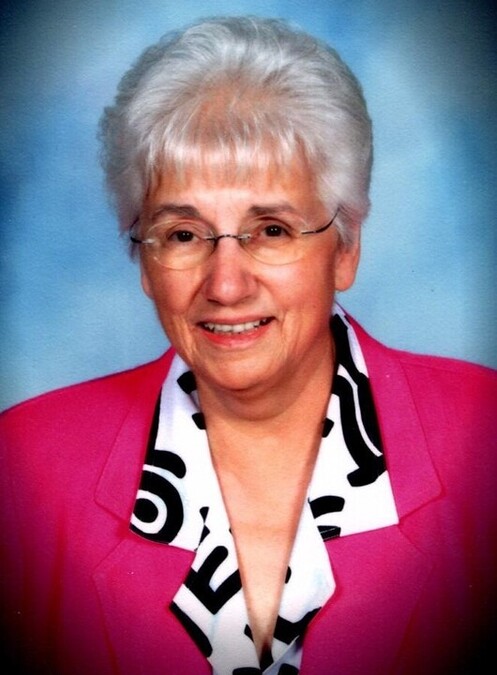 Joan McCullough Obituary - NASHVILLE, MI | Daniels Funeral Home